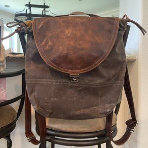 ROUGH & TUMBLE **LIKE NEW** medium 1904 Pack Dark Oak Waxed Canvas and Leather